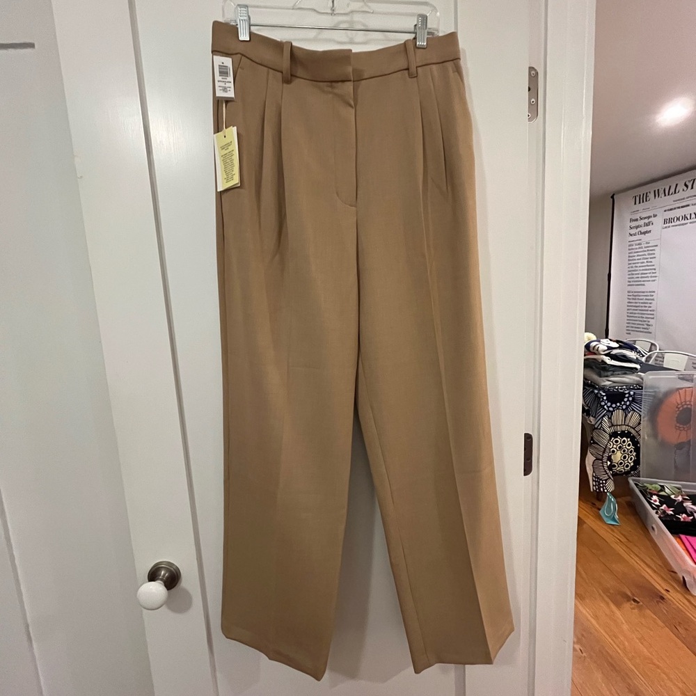 Aritzia Tan Women's Trousers